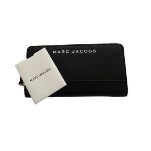 NWT - Marc Jacobs Women's Logo Continental Wallet - Black